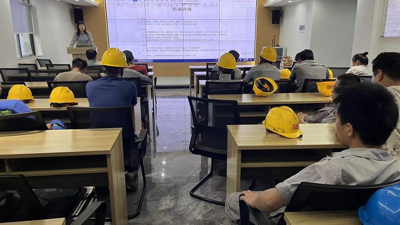 线上线下结合，教育培训如何选择？**